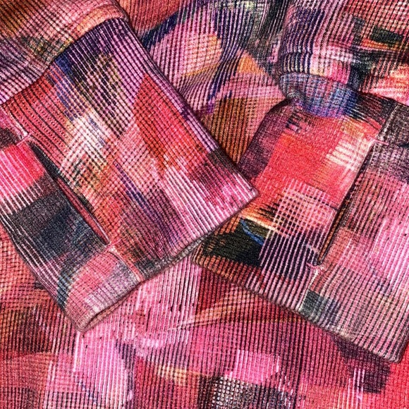 Lululemon jacket - Picture 8 of 9